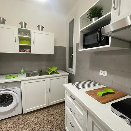 Lovenest - Old Town - Price Near The Aquarium *