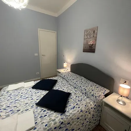 Lovenest - Old Town - Price Near The Aquarium Apartment *