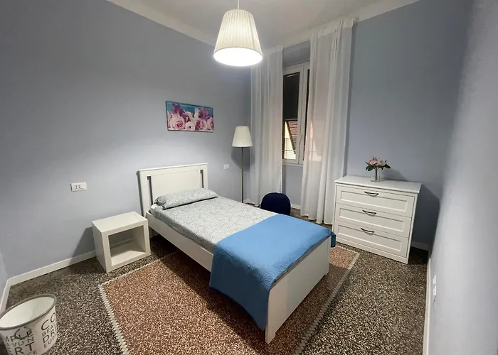 Lovenest - Old Town - Price Near The Aquarium Apartament *